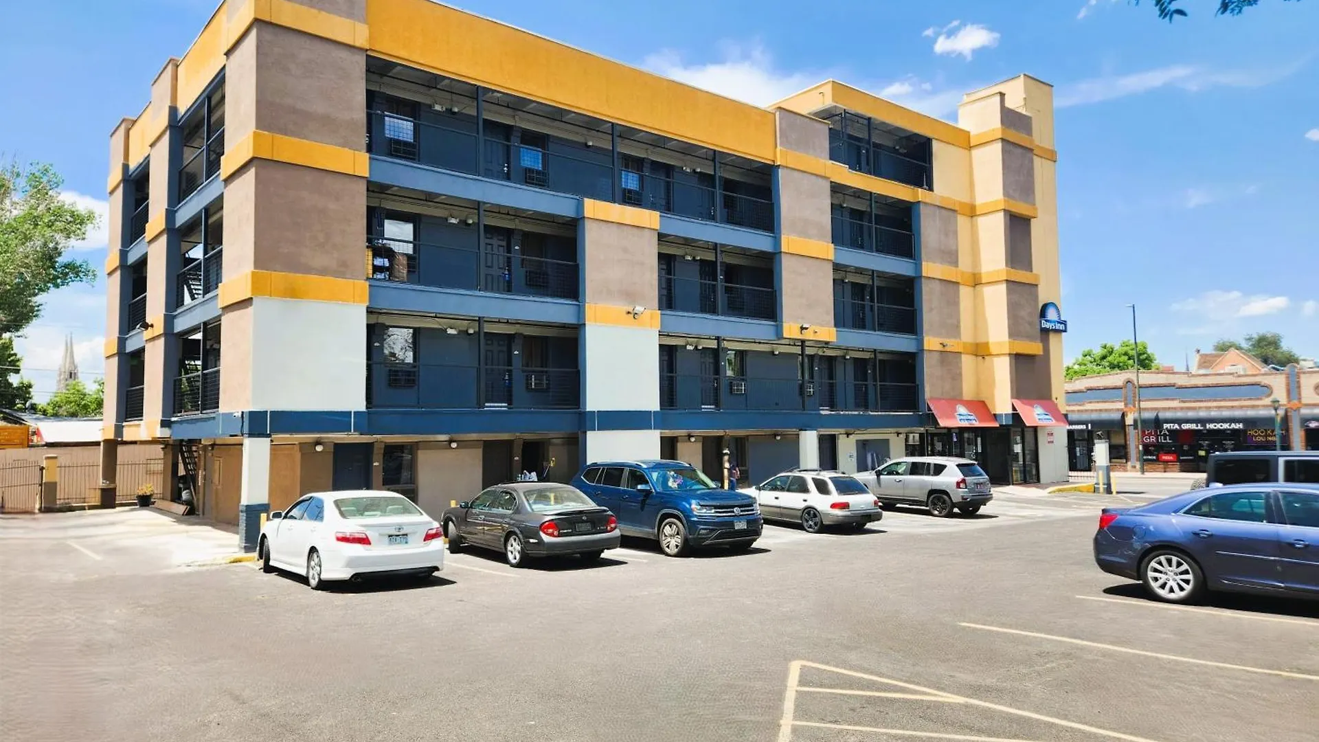 Days Inn By Wyndham Denver Downtown Motel