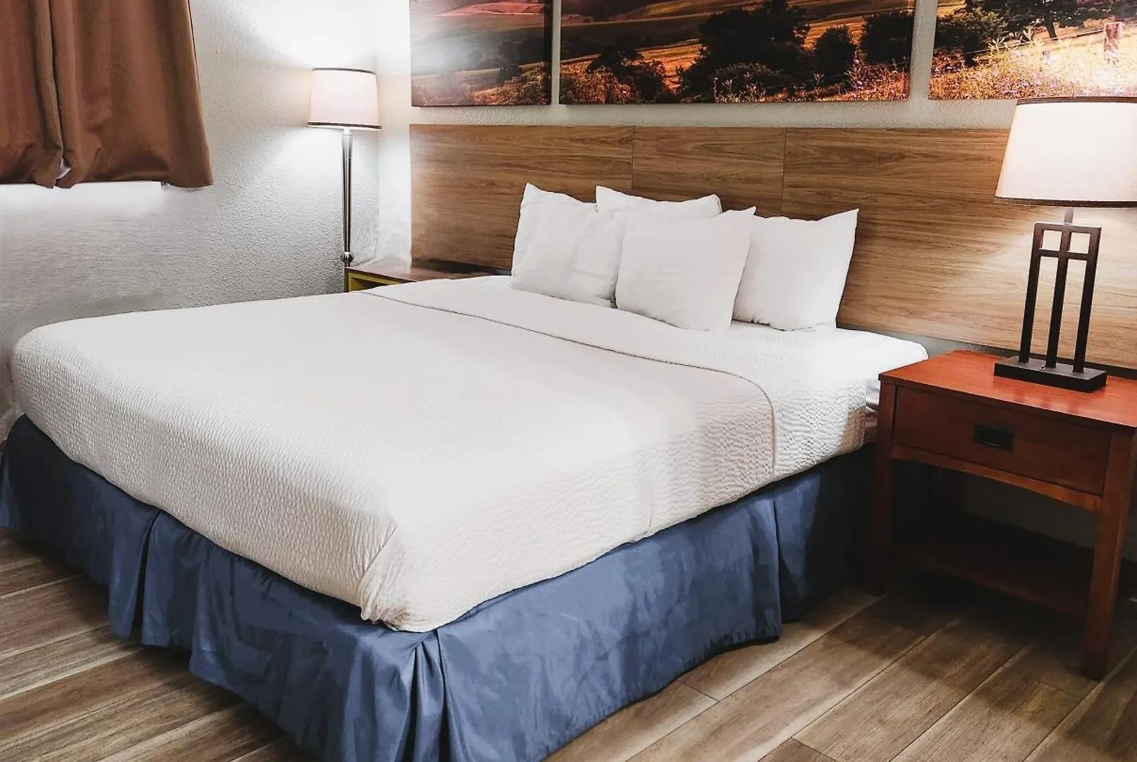 Days Inn By Wyndham Denver Downtown Motell