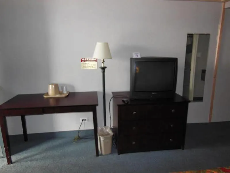 Days Inn By Wyndham Denver Downtown Motel
